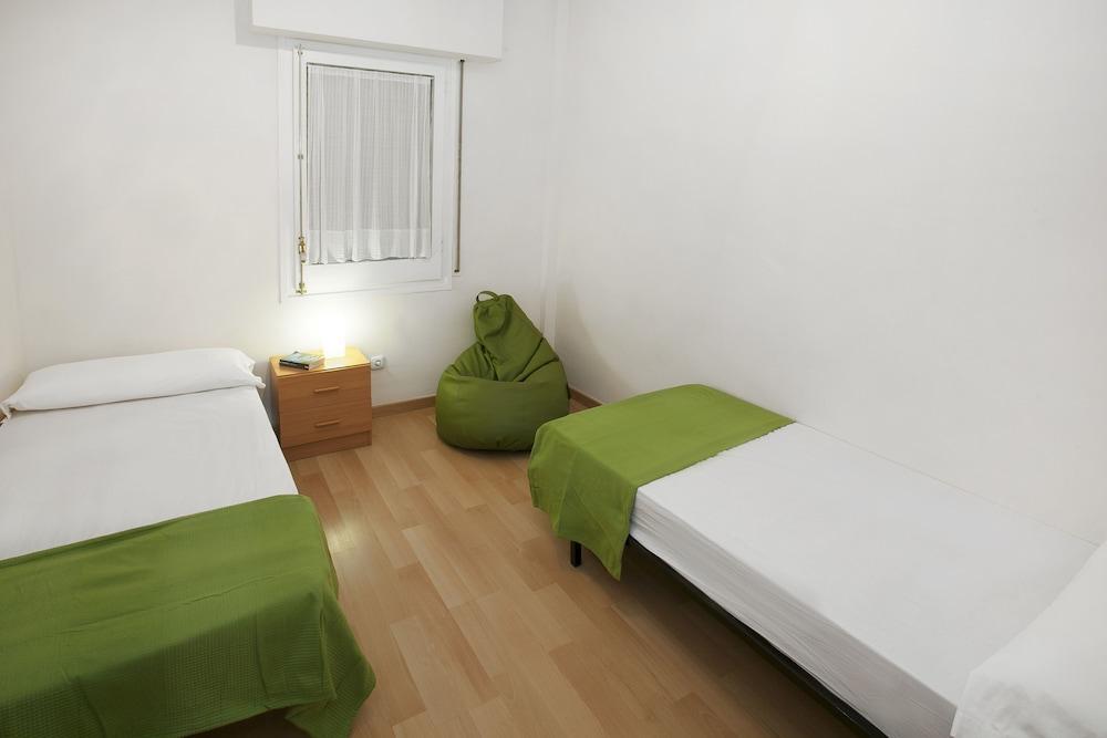 Hostel Sant Jordi Sagrada Familia *